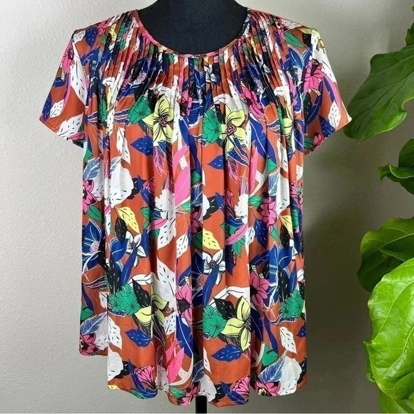 Anthropologie DOLAN Women’s Left Coast Pleated Short Sleeve Floral Blouse Medium - Picture 2 of 16
